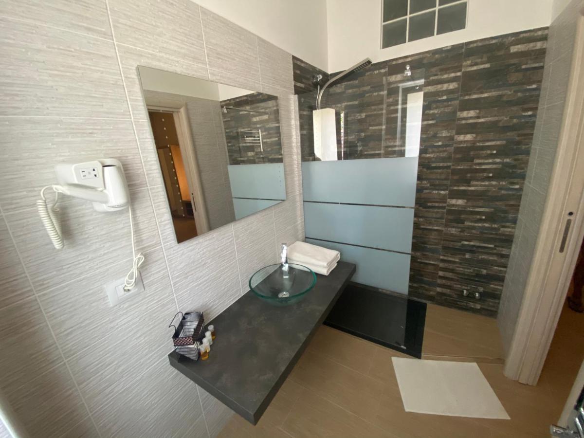 B&B La Perla & Suites Bari Esterno foto
