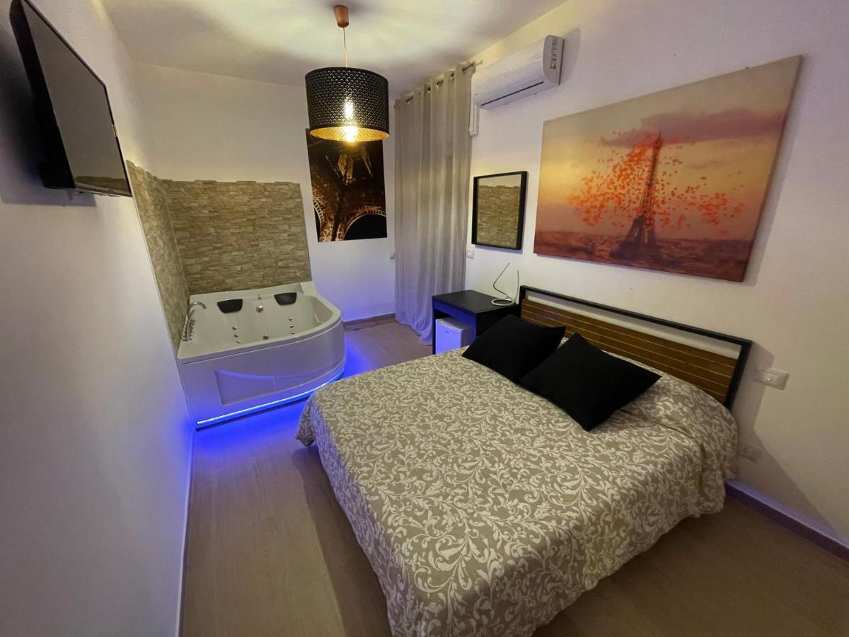 B&B La Perla & Suites Bari Esterno foto