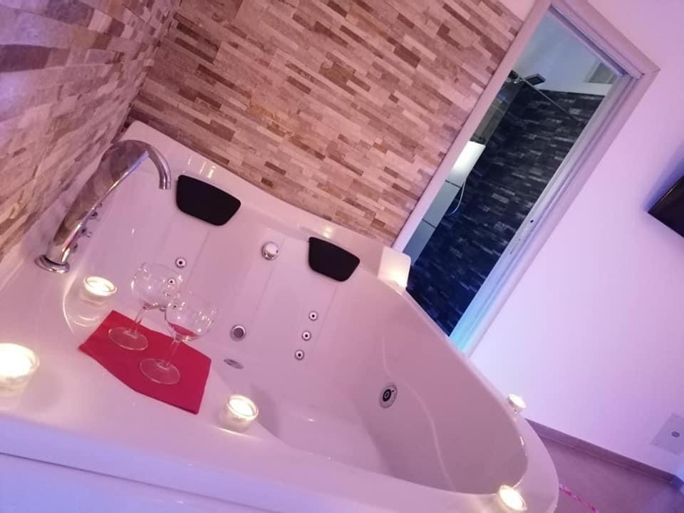 B&B La Perla & Suites Bari Esterno foto